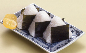 Муляжи блюд - Onigiri