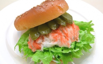 Cost of fake «Burger with crab meat» 148$