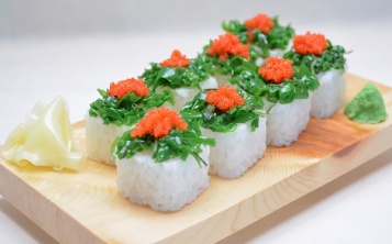 The price of the Roll "Rucolla salad" replica is $ 32/1 pc.