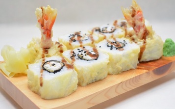 The price of the Roll "Tempura" replica is $ 32/1 pc.