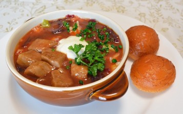 Cost of replica «Borsch with donuts» 182 $
