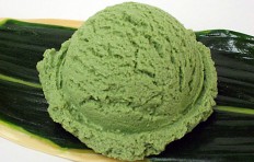 Муляж мороженого «зеленый чай» (темного)