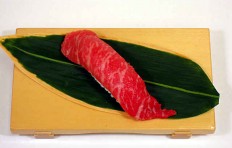 Муляж суши «тунец жирный»-4