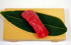 Муляж суши «Тунец средней жирности (5)»