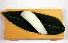 Муляж суши «кальмар (1)»