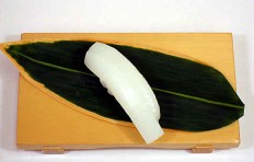 Муляж суши «кальмар (2)»