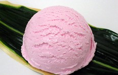 Муляж клубничного мороженого (12)
