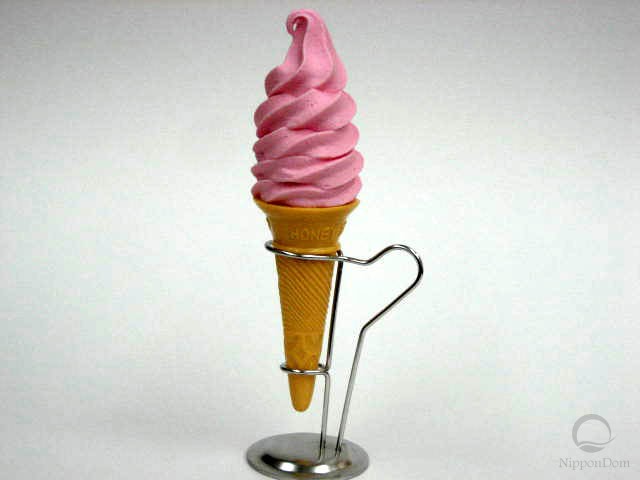 Муляж клубничного мороженого (4-5 витков)